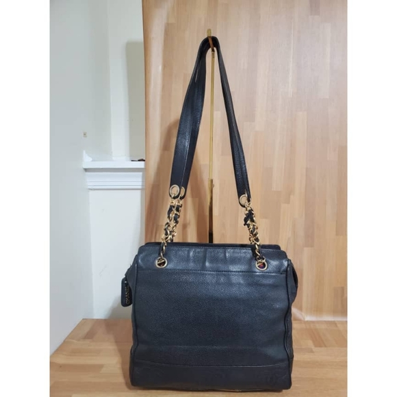 Authentic CHANEL Caviar CC Shoulder Bag Black - Picture 1 of 13